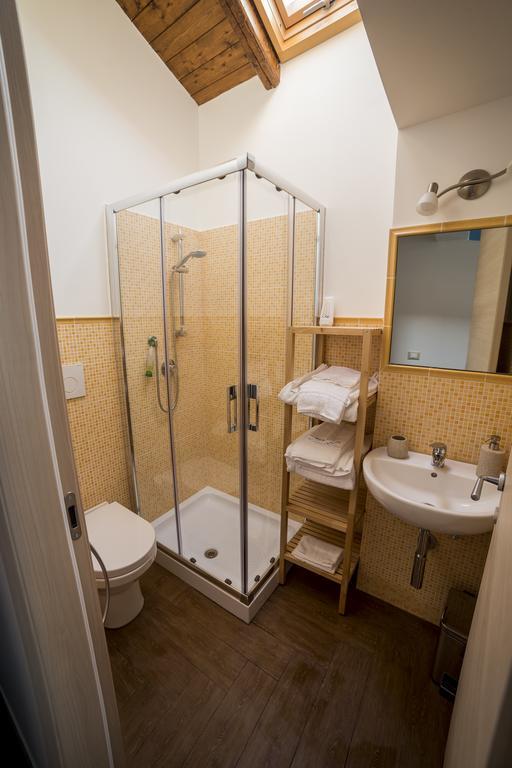 Il Tiglio Apartment Viagrande Luaran gambar